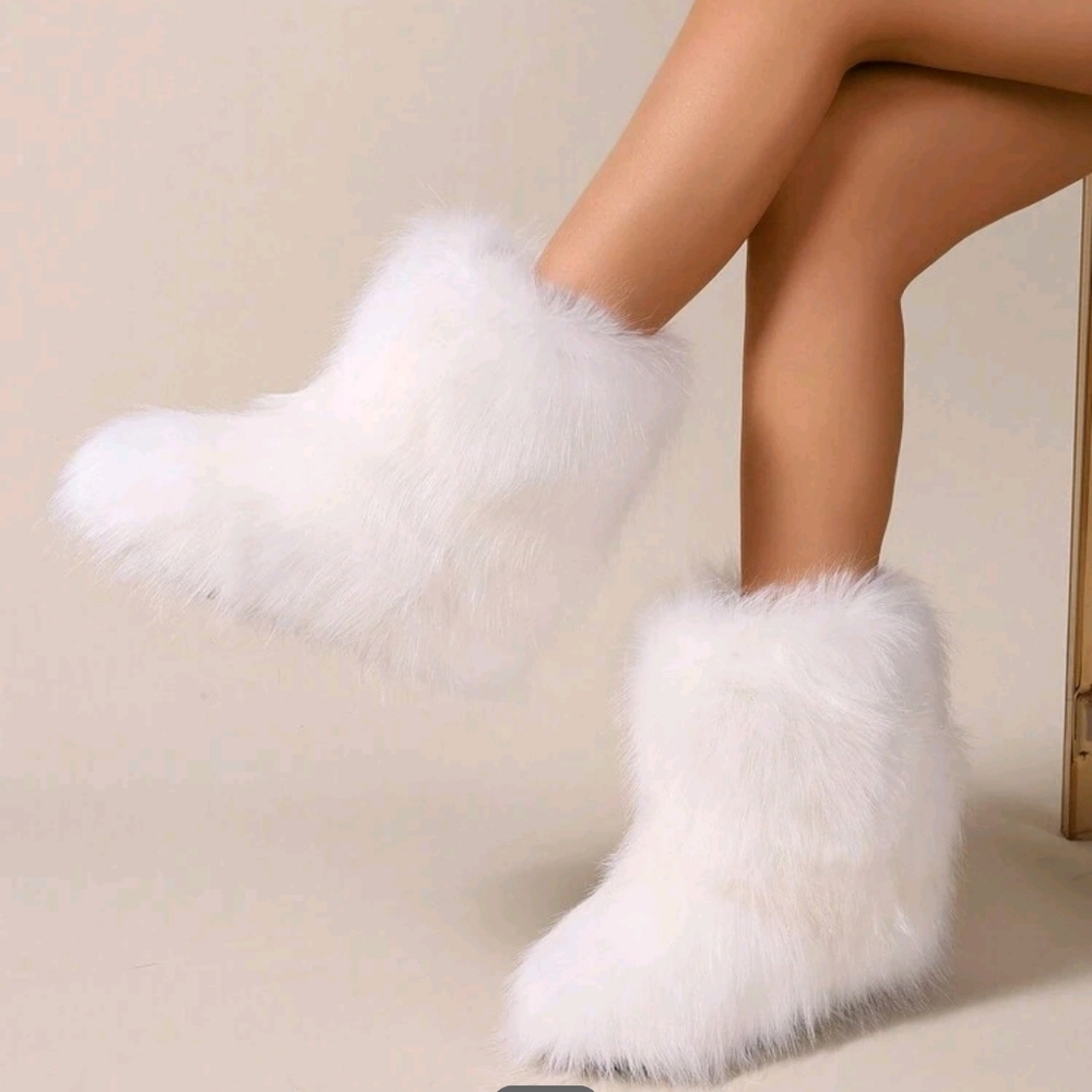 Women Faux Fur Snow Boots Casual Flat Fuzzy Mid-Calf Boots White - Picture 3 of 6